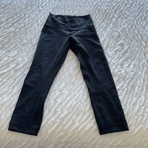 Black Lululemon leggings